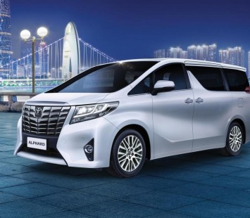 Тойота Альфард (Toyota Alphard), Комплектации и обзоры