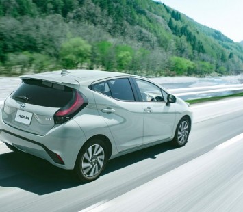 Toyota Aqua 2-ое поколение
