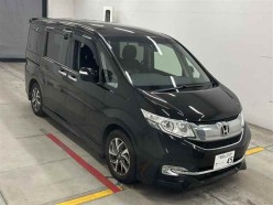 Honda Stepwgn 1.5 Spada Advanced Package Beta 7 seater 2016