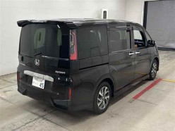 Honda Stepwgn 1.5 Spada Advanced Package Beta 7 seater 2016