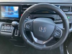Honda Stepwgn 1.5 Spada Advanced Package Beta 7 seater 2016