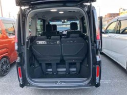 Honda Stepwgn 1.5 Spada Advanced Package Beta 7 seater 2016