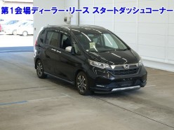 Honda Freed+ 1.5 CROSSTAR Honda Sensing 2020