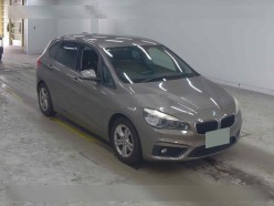 BMW 2-Series Active Tourer 218i 2014