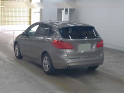 BMW 2-Series Active Tourer 218i 2014