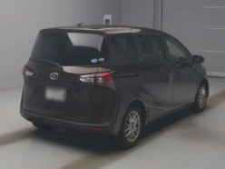 Toyota Sienta 1.5 G Cuero 7 Seater 2021