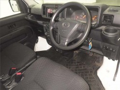 Daihatsu Hijet 660 Deluxe SAIII High Roof 4WD 2021