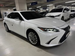 Lexus ES300h ES300h Executive 2023