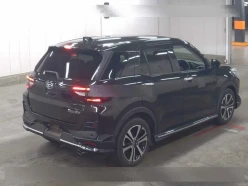 Daihatsu Rocky 1.0 Premium 4WD 2021