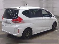 Honda Freed+ 1.5 G Honda Sensing 4WD 2017