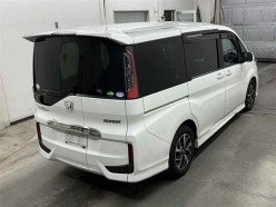 Honda Stepwgn 1.5 Spada Honda Sensing 7 seater 2021
