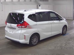 Honda Freed+ 1.5 G Honda Sensing 2017