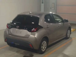 Toyota Yaris 1.0 X 2022