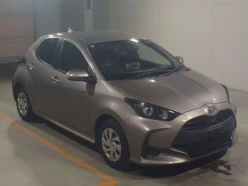 Toyota Yaris 1.0 X 2022