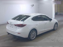 Mazda Axela 1.5 15S PROACTIVE 2016