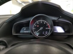 Mazda Axela 1.5 15S PROACTIVE 2016
