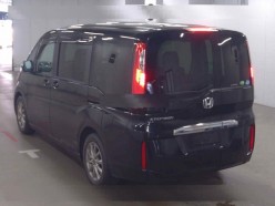 Honda Stepwgn 1.5 G 2015