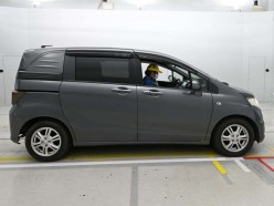 Honda Freed Spike 1.5 G Just Selection 2010