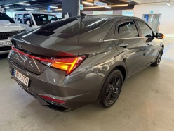 Hyundai Avante 1.6 G CVT Inspiration 2023