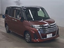 Toyota Roomy 1.0 Custom G 4WD 2022