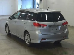 Toyota Wish 1.8 S 2010