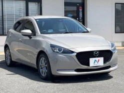 Mazda Mazda2 1.5 15S Sunlit Citrus 2023