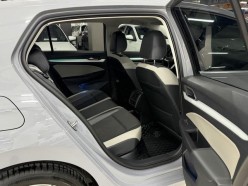 Volkswagen Golf 1.4 280 TSI DSG Pro 5dr. 2022