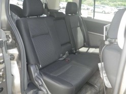 Toyota Isis 1.8 Platana limited 2010