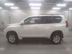 Toyota Land Cruiser Prado 2.7 TX L Package 4WD  5 seaters 2019