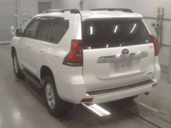 Toyota Land Cruiser Prado 2.7 TX L Package 4WD  5 seaters 2019