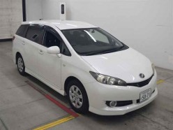 Toyota Wish 1.8 X HID selection 2012