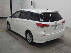 Toyota Wish 1.8 X HID selection 2012