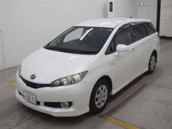 Toyota Wish 1.8 X HID selection 2012