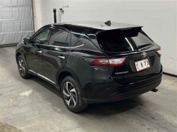 Toyota Harrier 2.0 Premium 2019