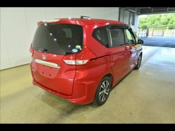 Honda Freed 1.5 G Honda Sensing 7 Seater 2018