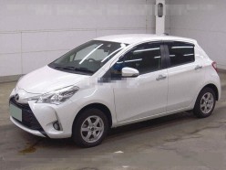 Toyota Vitz 1.3 F Safety Edition III 4WD 2019
