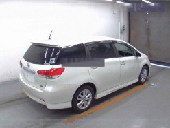 Toyota Wish 1.8 S 2010