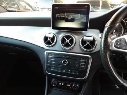 Mercedes-Benz CLA-Class CLA 180 AMG Line 2015