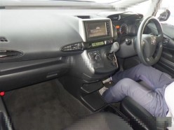 Toyota Wish 1.8 Х 2014