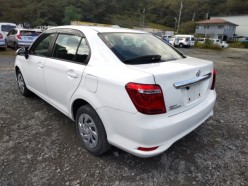 Toyota Corolla Axio 1.5 X 4WD 2018