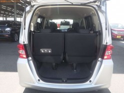 Honda Freed 1.5 G Just Selection 8 Seater 2010