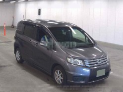 Honda Freed spike 1.5 G Just Selection 2013
