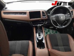 Honda Vezel 1.5 Touring Honda Sensing 2019