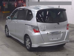 Honda Freed 1.5 G Aero 7 Seater 2010