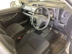 Toyota Succeed 1.5 UL 2020