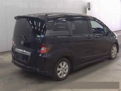 Honda Freed Spike 1.5 G aero 2010
