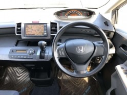 Honda Freed 1.5 G Just Selection 7 Seater 2010