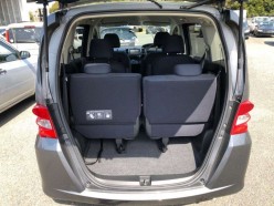 Honda Freed 1.5 G Just Selection 7 Seater 2010