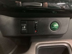 Honda Stepwgn 1.5 B Honda Sensing 7 seater 2019
