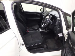 Honda Fit 1.3 13G F Package 2013